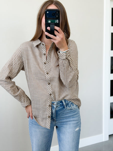 Cover Print Button Down