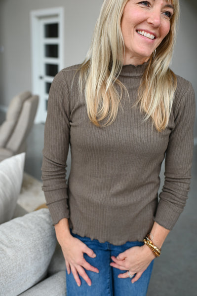 Cria Soft Ribbed Mock Neck