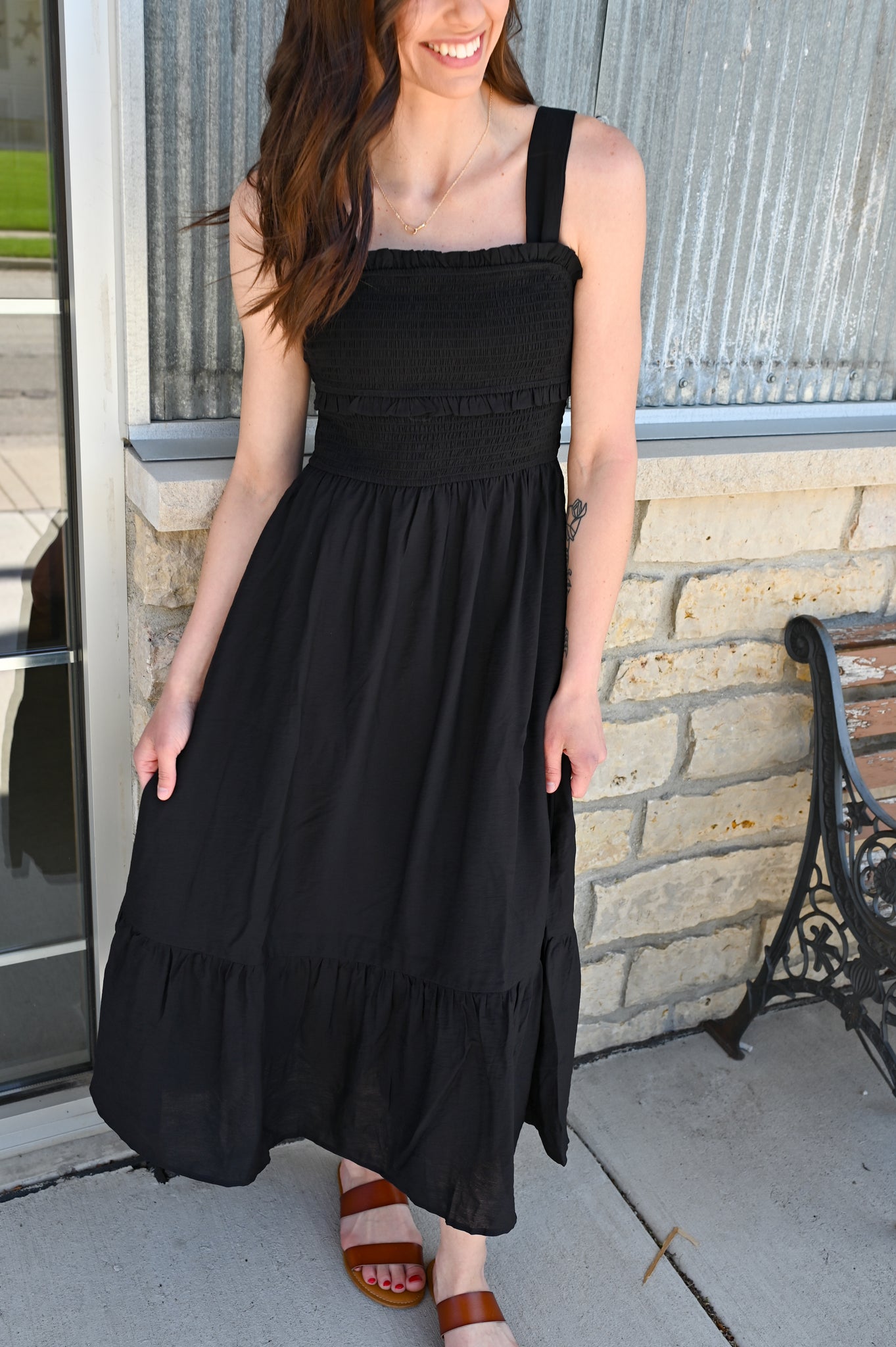 Simple Black Favor Dress