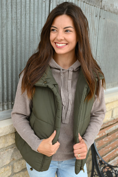 Cadence Light Vest [olive, black, mocha]