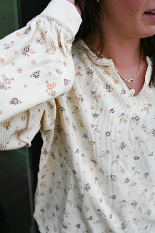 Thermal Floral Notch Neck Crew