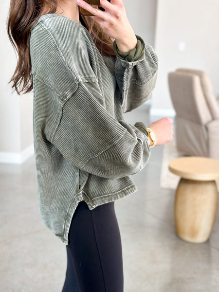 Leif Ribbed Crewneck