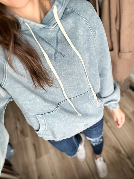 Hoodie Day [Natural & Blue]