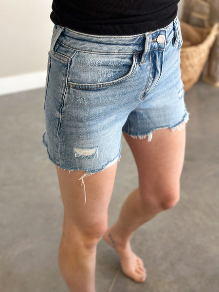 The Vintage Look but Comfort Vibes Shorts