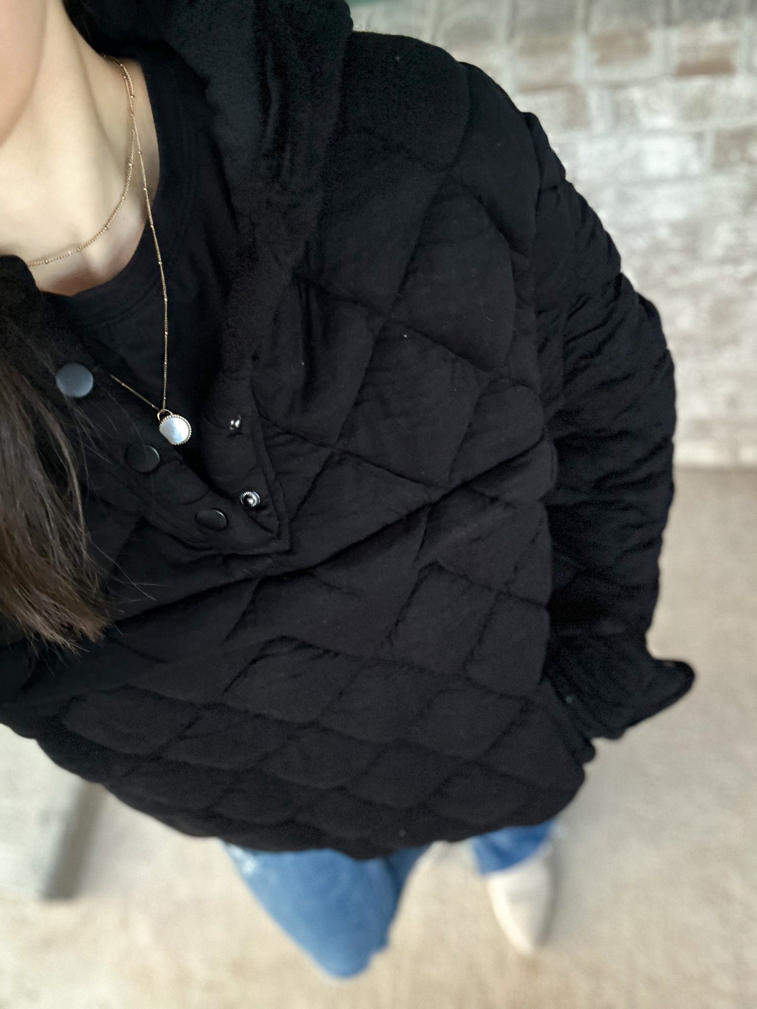 Libby Plush Quilted Pullover [black]