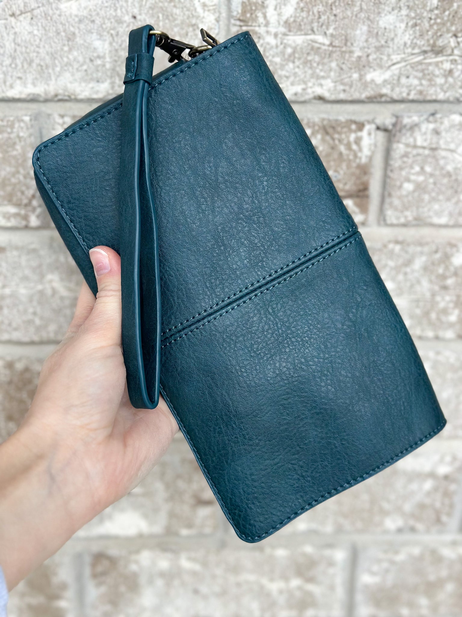 Flap Clutch [evergreen]