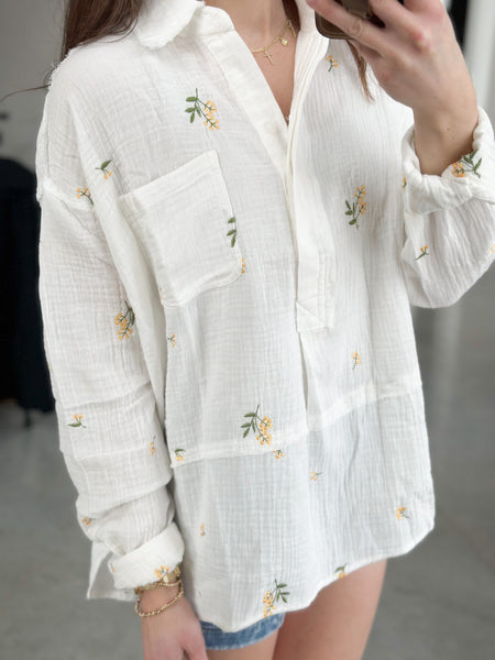 Maggie Embroidered Floral Pullover