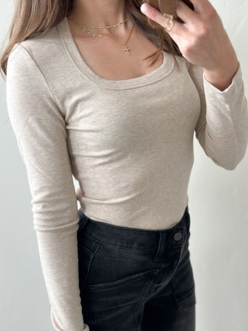 Be Basic U-neck Long Sleeve