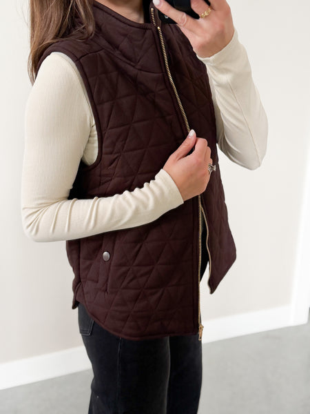 Quinn Gold Zip Quilted Vest [coco burgundy]