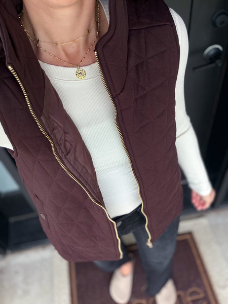 Quinn Gold Zip Quilted Vest [coco burgundy]