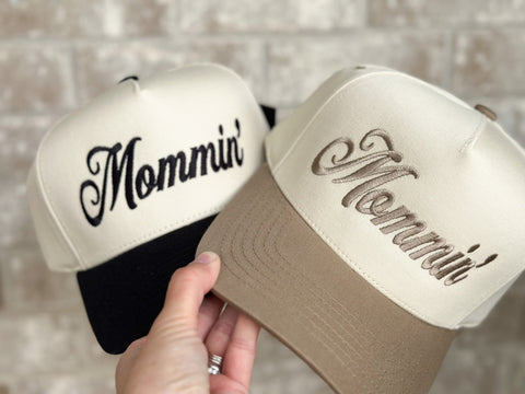 MOMMIN’ [black & taupe]