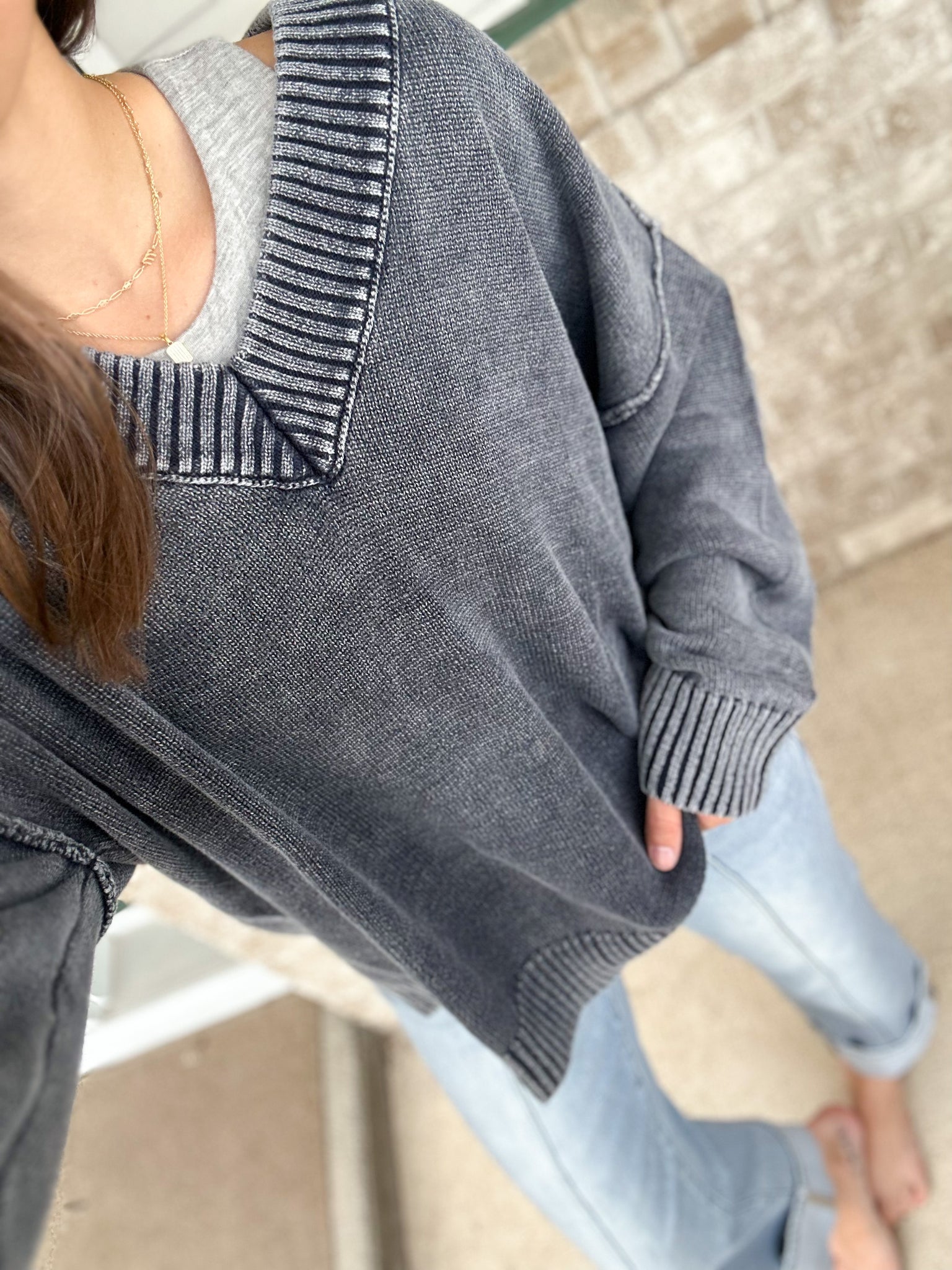 Lived in Acid Wash Sweater [navy & burgundy]