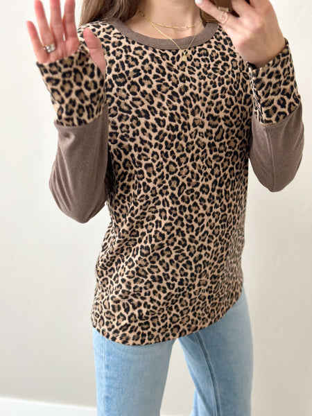 Leopard Dream Long Sleeve [with thumb holes]