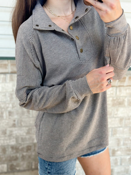 Genuine Stripe Snap Pullovers [taupe & mocha]