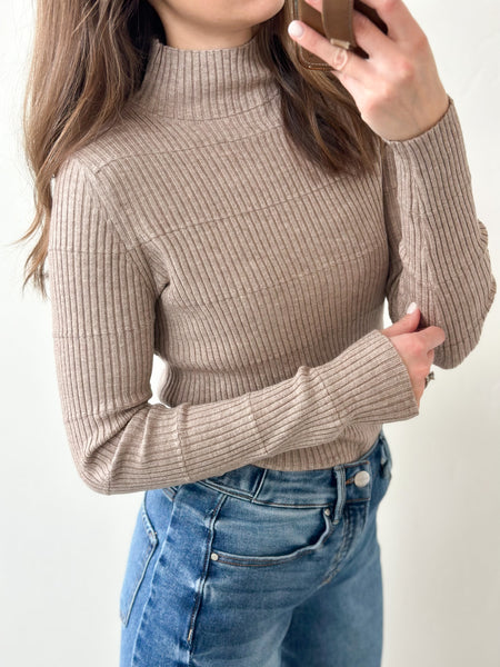 Rivi Mock Neck [taupe & mocha]