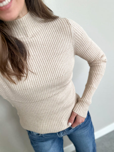 Rivi Mock Neck [taupe & mocha]