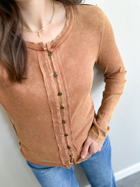 Kelvin Button Ribbed Long Sleeve