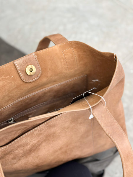 Classy Staple Tote [with bonus pouch inside!]
