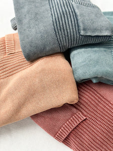 Kinni Acid Wash Sweater