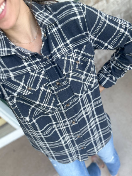 Maple Buttery Soft Button Down [navy-charcoal/ivory]