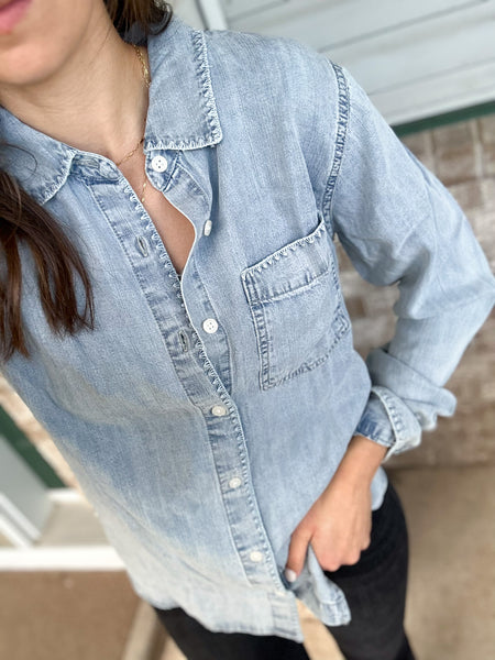 Classic Trim Chambray Button Down