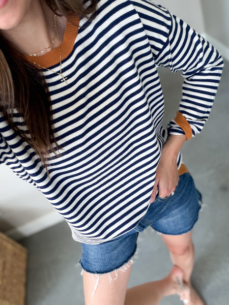 Robin Light Weight Knit [navy/camel]