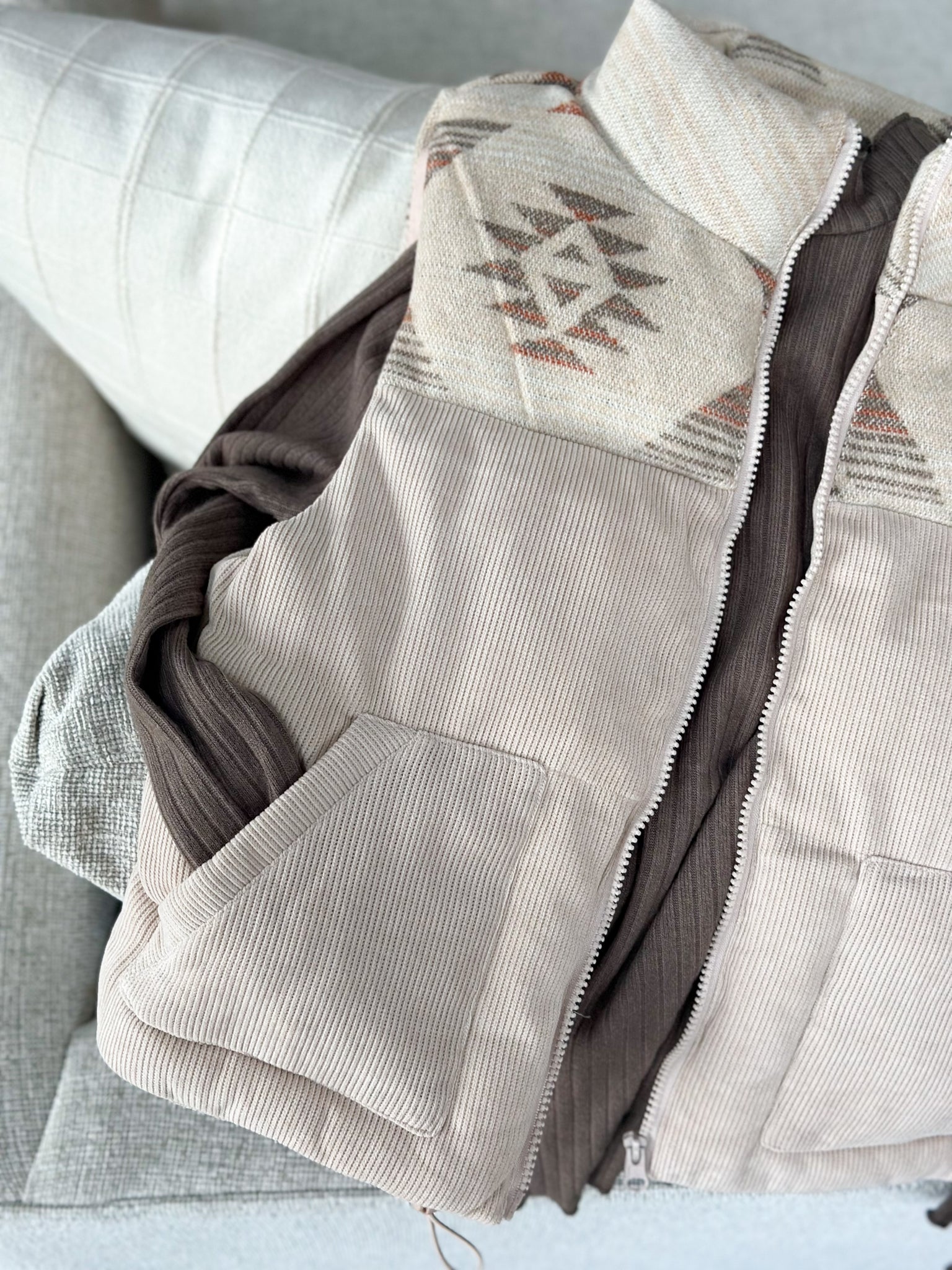 Aztec Neutral Vest