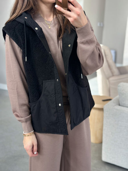 Brisk Black Hooded Vest