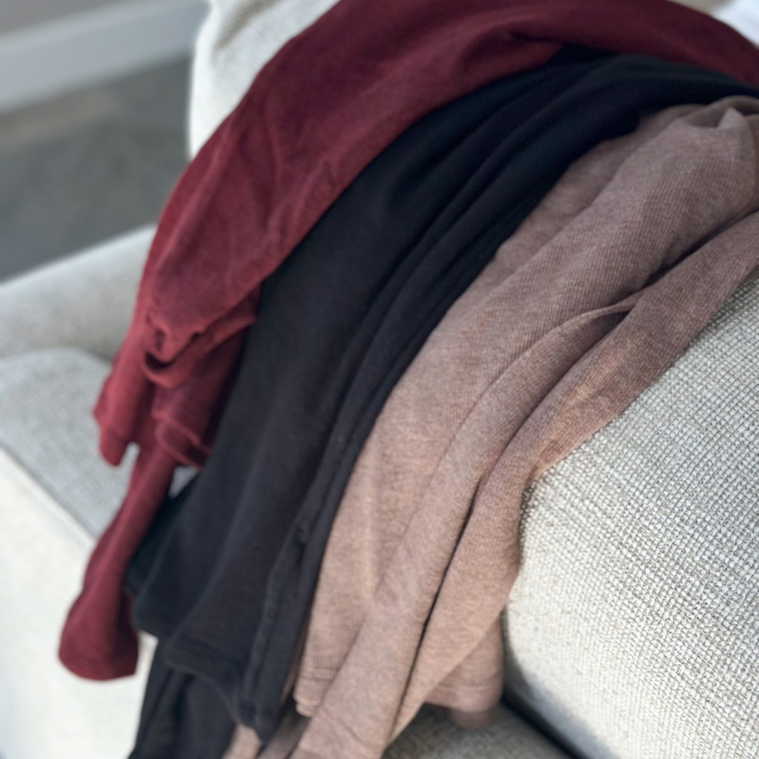 Tabi Ribbed Notch Neck Long Sleeve [mocha, black, burgundy]