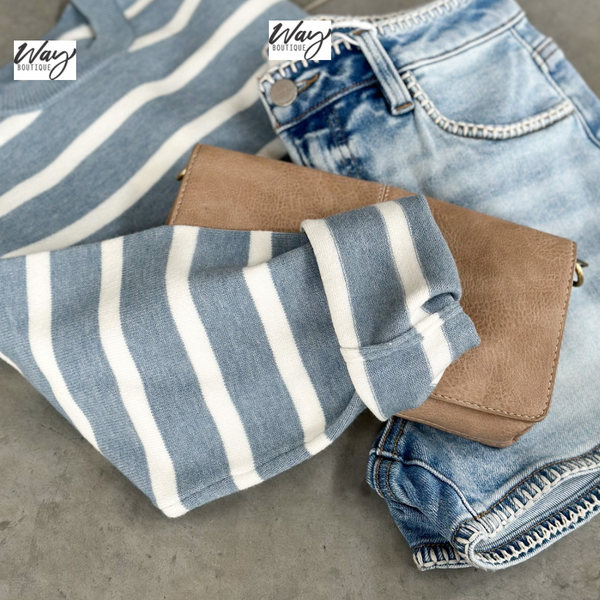 Detailed Trim High Rise Shorts