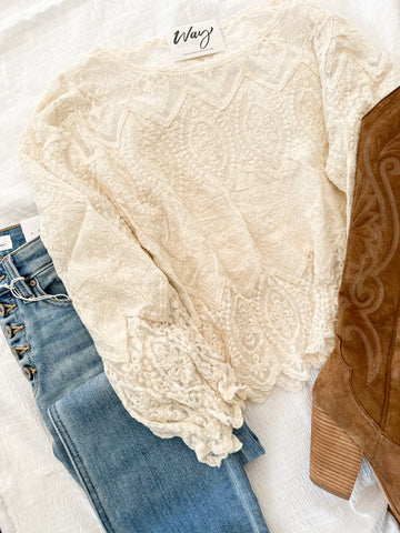 Grand Lace Top